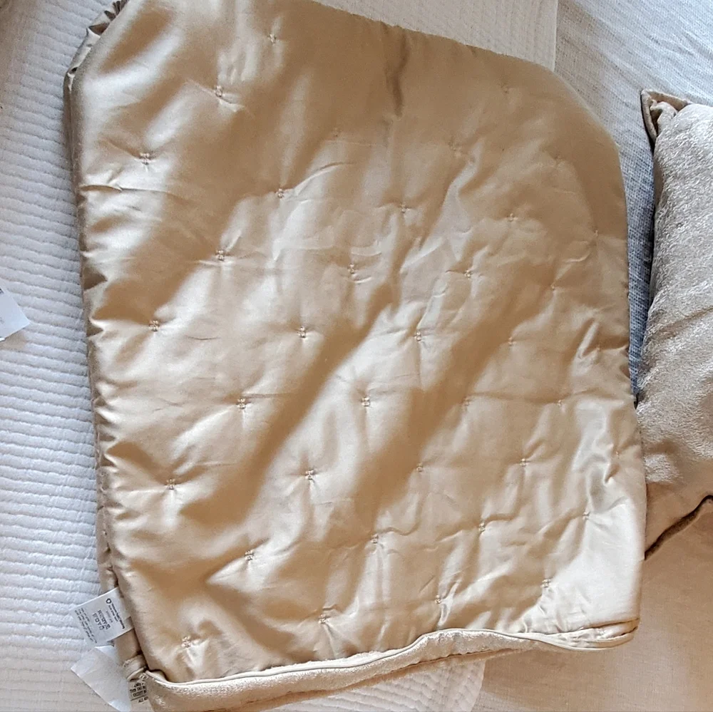 Hotel Collection Macy's Set Of 2 Metallic Stone Gold European Pillow Shams, NWT